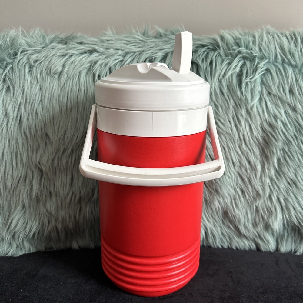 1 GALLON IGLOO BEVERAGE‎ COOLER Drink Red Spout Work Party Beach 13 X 6"
